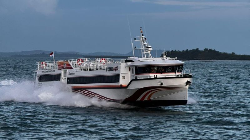 fast boat